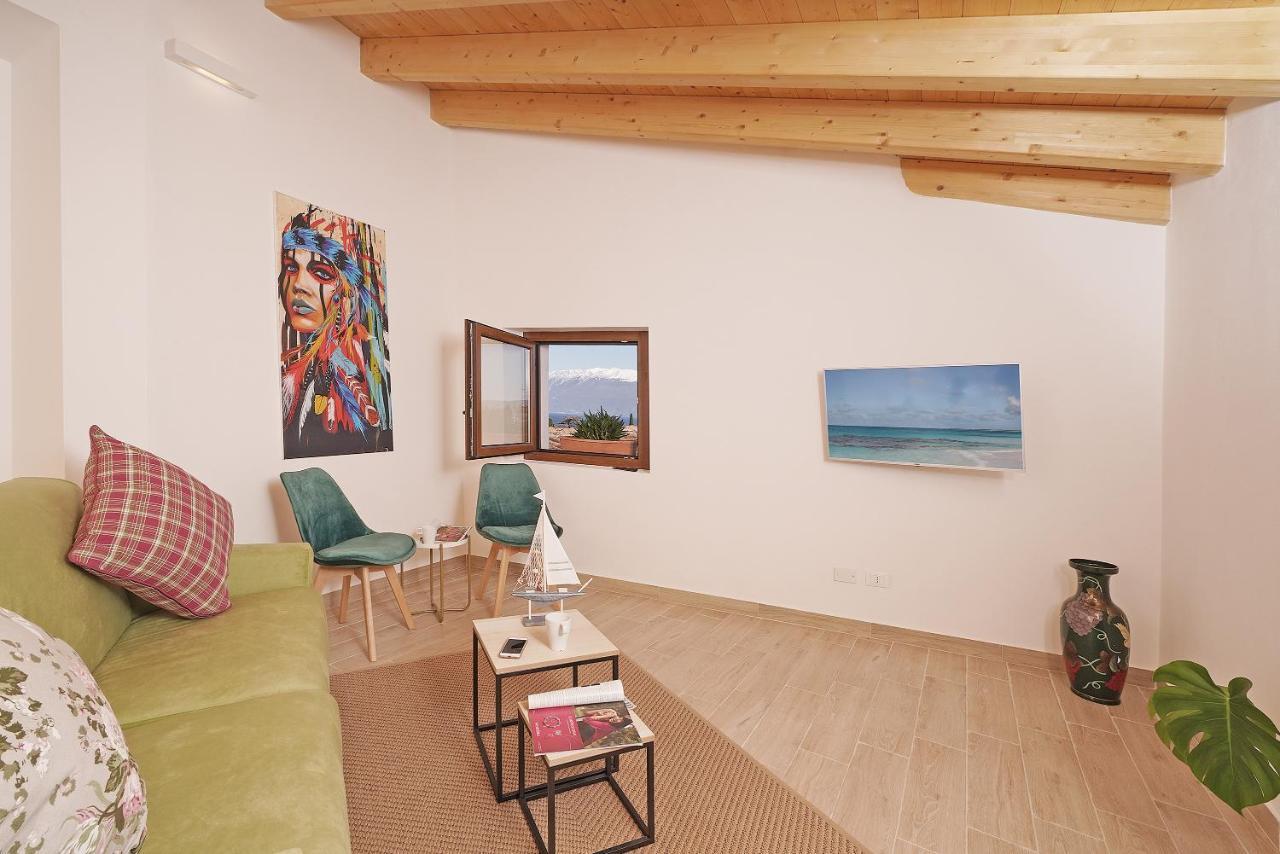 Apartments Villa Bougainville San Felice del Benaco Eksteriør bilde