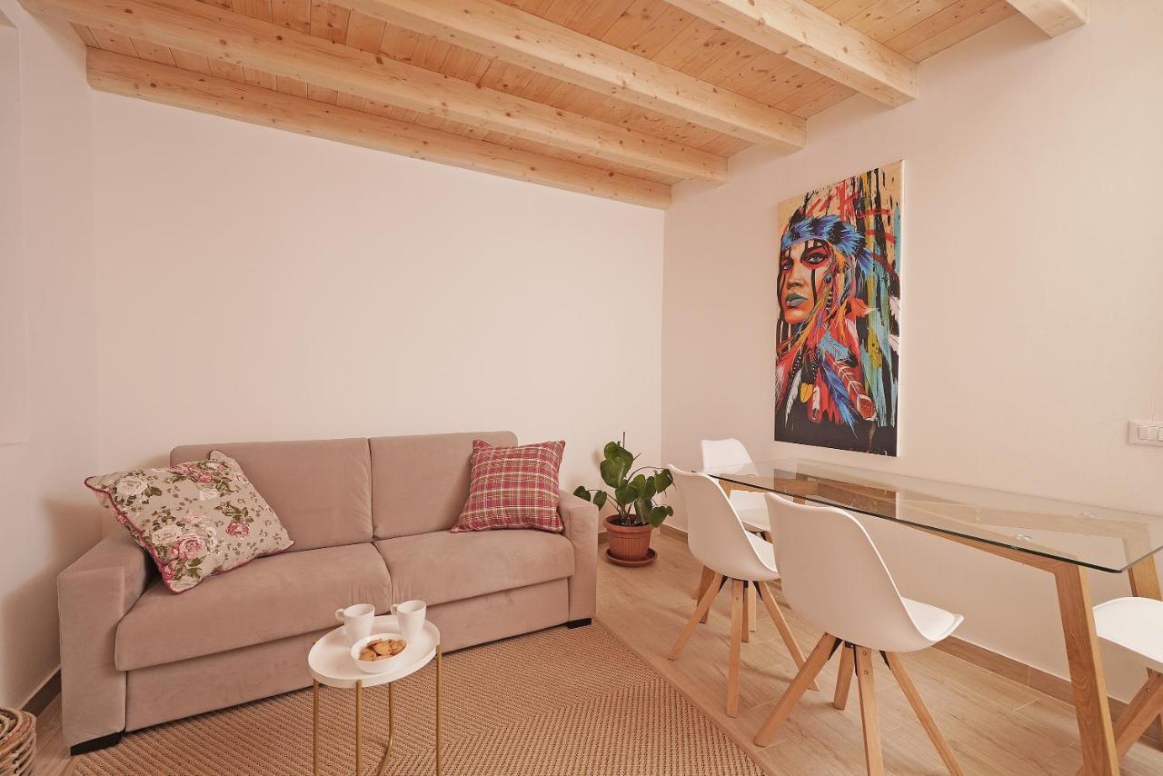 Apartments Villa Bougainville San Felice del Benaco Eksteriør bilde