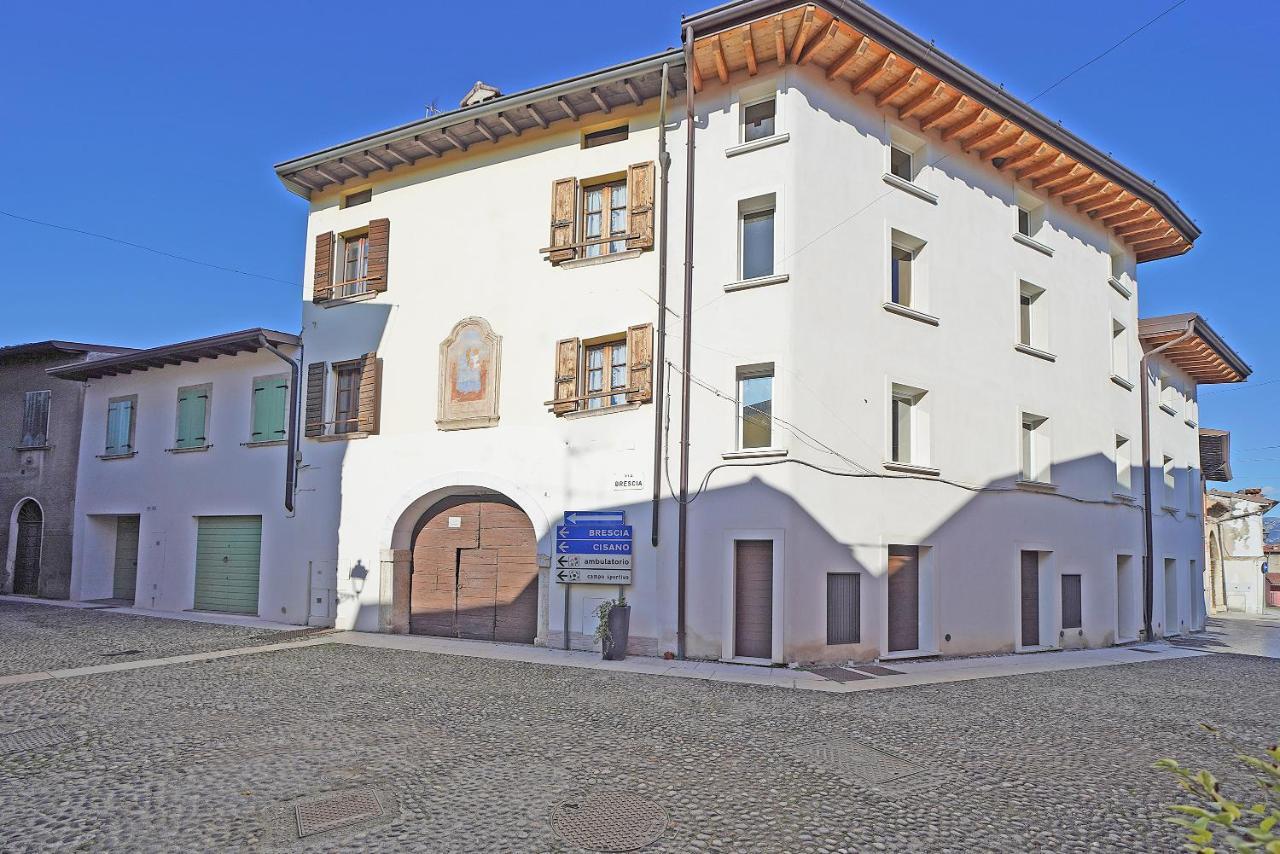 Apartments Villa Bougainville San Felice del Benaco Eksteriør bilde